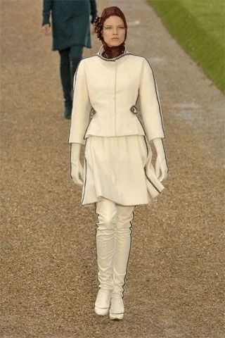 Look 3